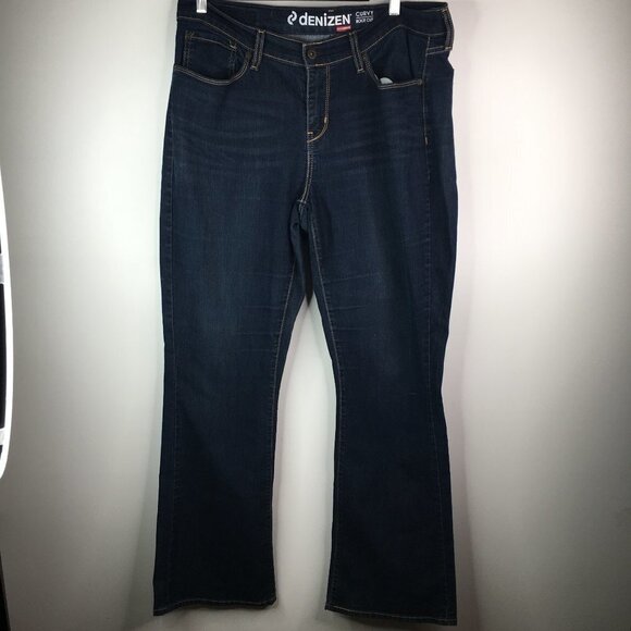 Denizen from Levi's Curvy Boot Cut Jeans - Picture 2 of 9